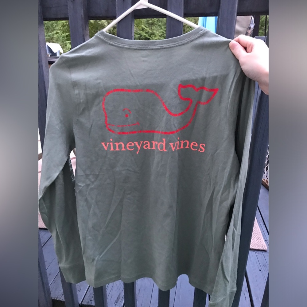 New Women’s Vineyard Vines Long Sleeve Vintage Whale Pocket Tee in Sage Olive, S